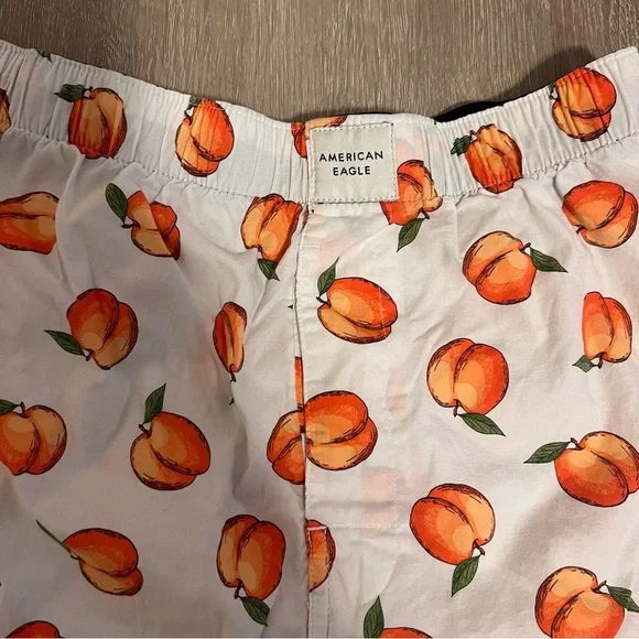 American Eagle White Boxers with Peach Print - Picture 3 of 6